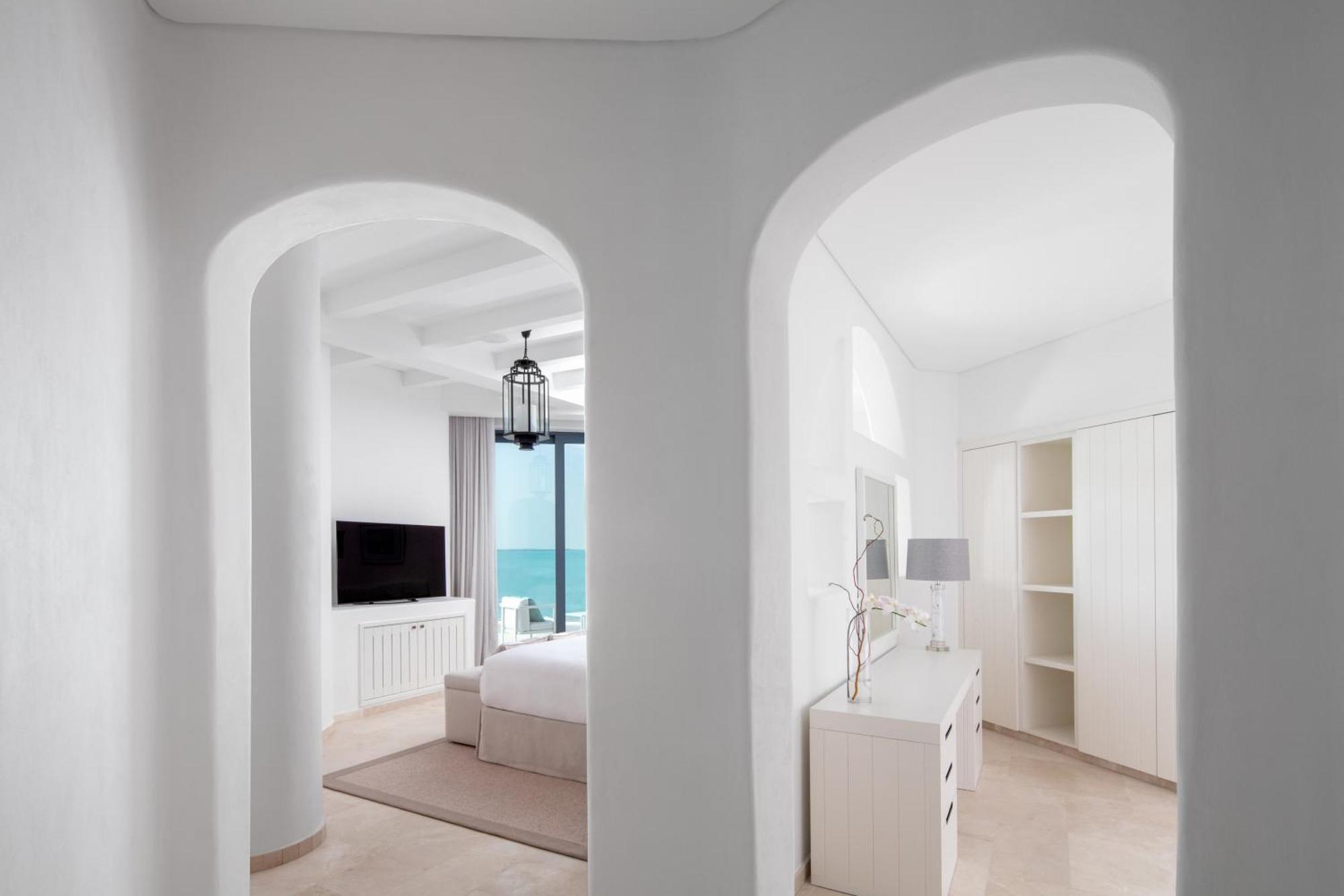 Anantara Santorini Abu Dhabi Retreat-Adults Only Otel Al Rahba Dış mekan fotoğraf
